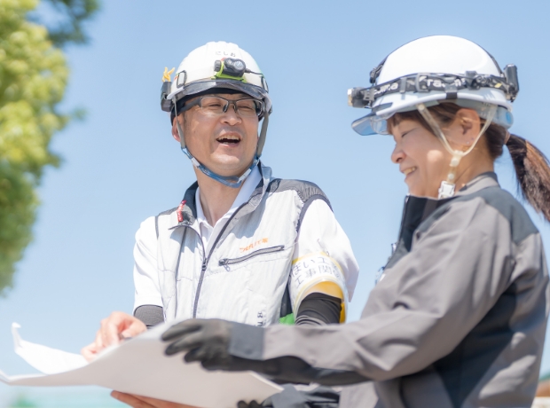 採用情報